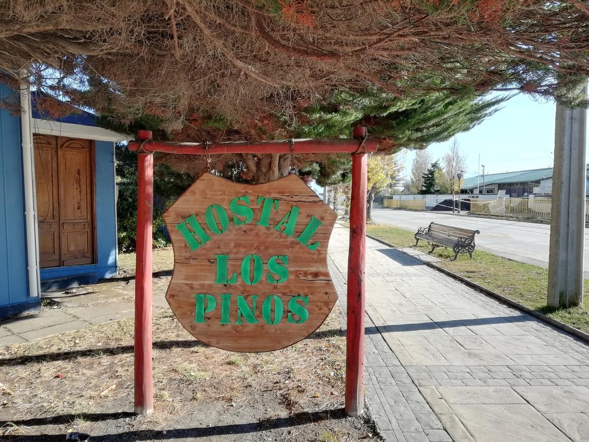 Hostal Los Pinos Puerto Natales Zewnętrze zdjęcie